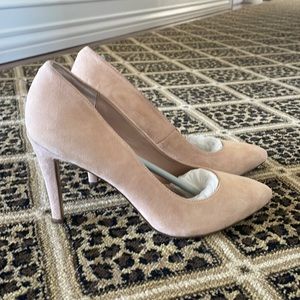 Dolce Vita suede pumps